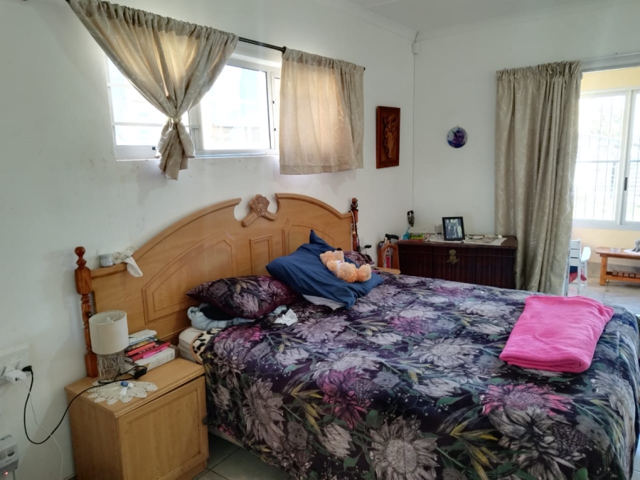 3 Bedroom Property for Sale in Sunnyridge Eastern Cape